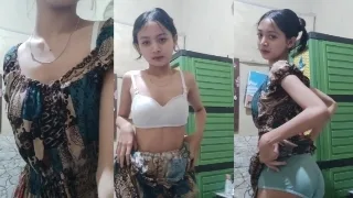Bokep Indo Andini Permata Cantik Goyangan Bikin Crot