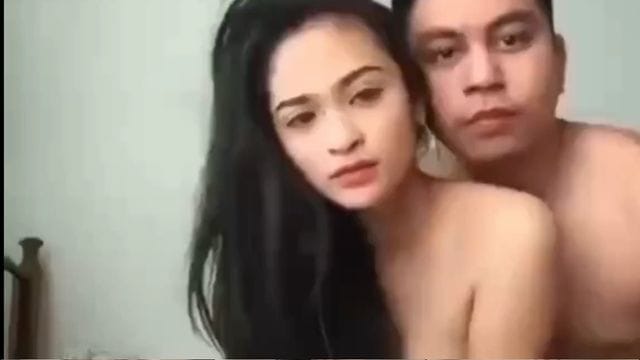Bokep Indo Model Indo Cantik Kena Ewe Posisi Doggy Sama Pacar